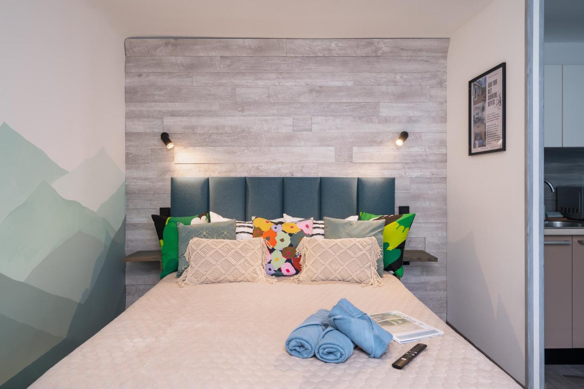 Green Garden & Private Parking Apartments With Playground Рига Екстериор снимка