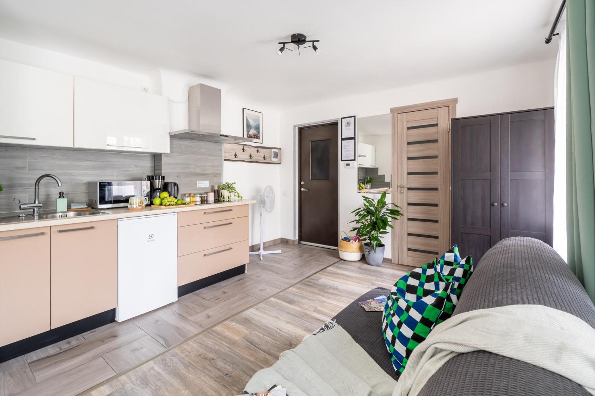 Green Garden & Private Parking Apartments With Playground Рига Екстериор снимка