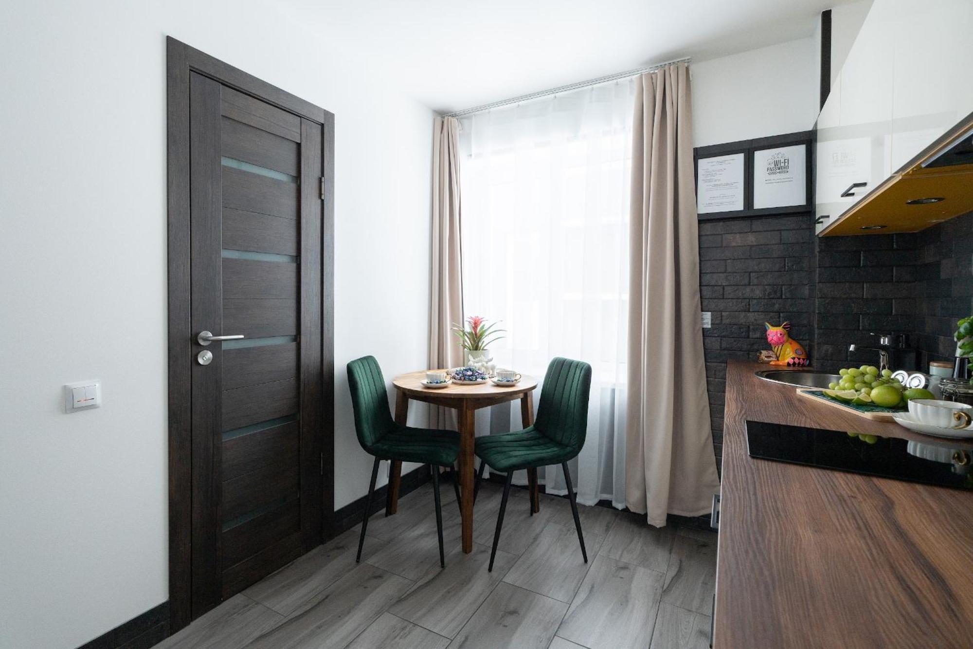 Green Garden & Private Parking Apartments With Playground Рига Екстериор снимка
